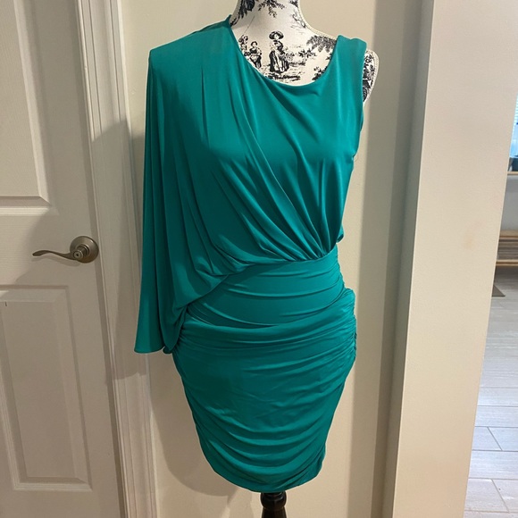 BCBGMaxAzria Dresses & Skirts - BCBG teal dress